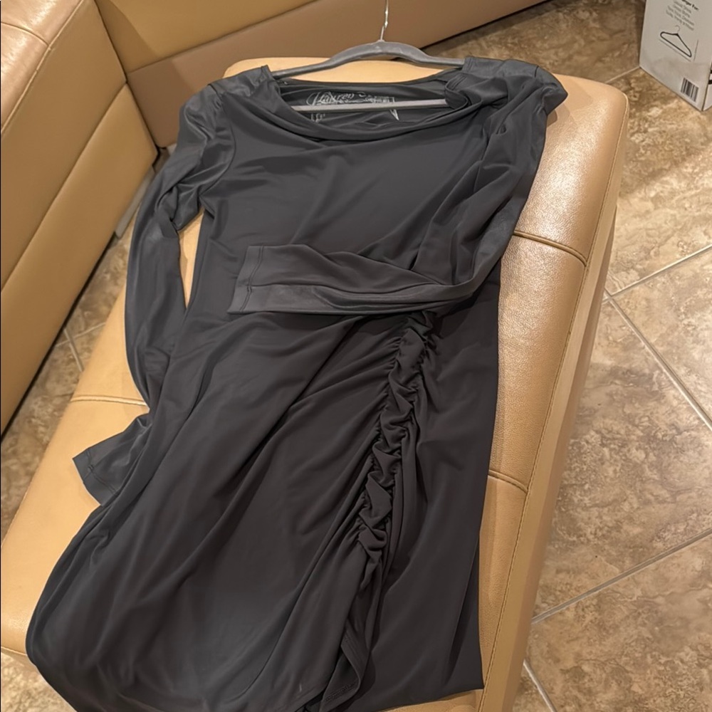 BNWNT LAUREN VIDAL Elegant Grey Ruched Dress